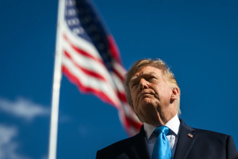 trump mobile alabama speech empty rows republican seat