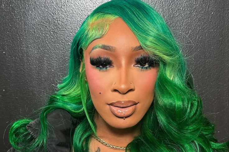 Mackayla ‘Kash’ Paige With Green Hair