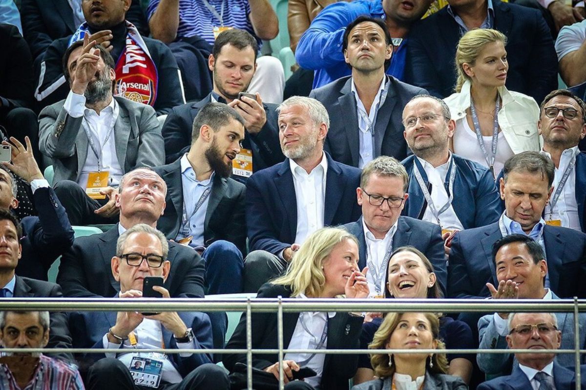 Roman Abramovich's £508M in Mansions, Yachts and Jets Vanished From Company Accounts, Investigation Finds