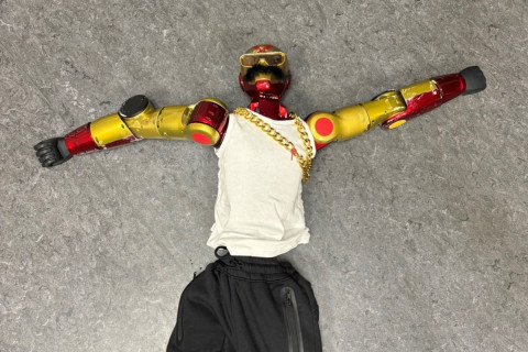 Robot SA