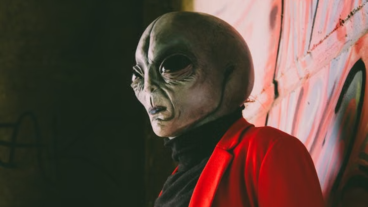 Roswell UFO connection to modern AI