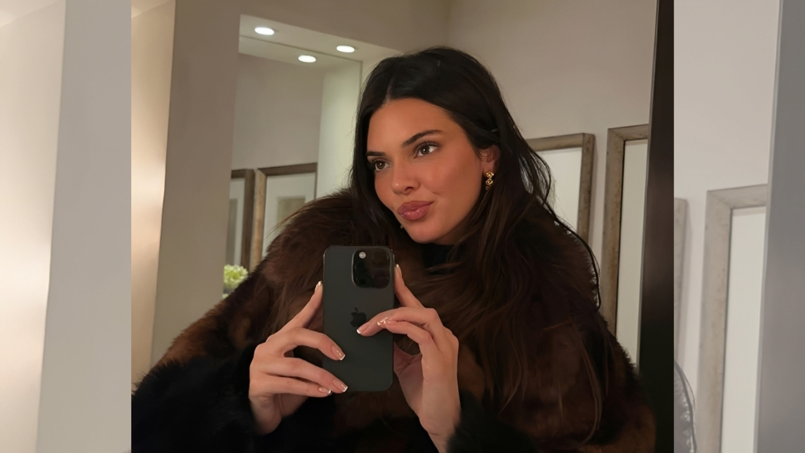 Kendall Jenner s Victoria s Secret Absence Did Her Intimissimi kendall-jenner-s-victoria-s-secret-absence-did-her-intimissimi