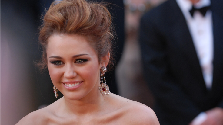 Miley Cyrus pledged $1 million for permanent free housing