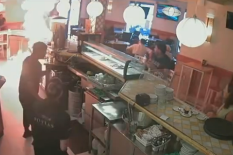 Man Sets Fire to Spanish Café Over Missing Mayo