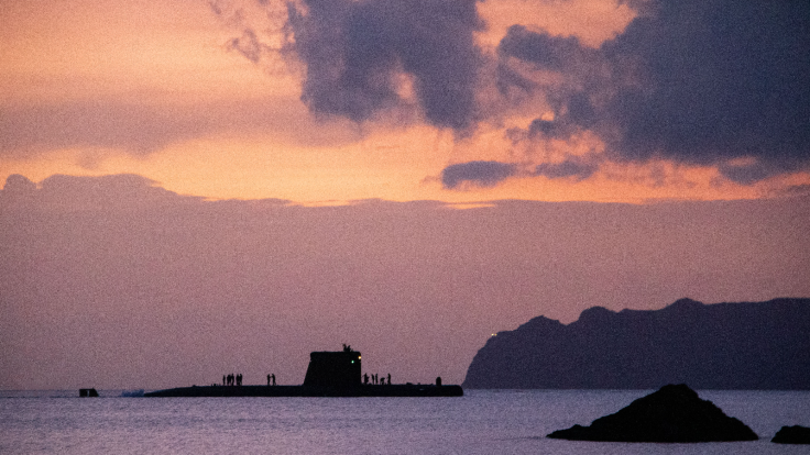 Submarine