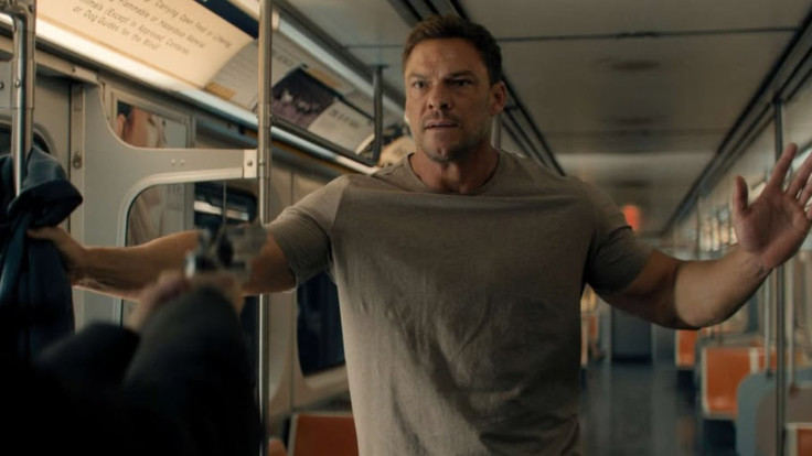Alan Ritchson Reacher