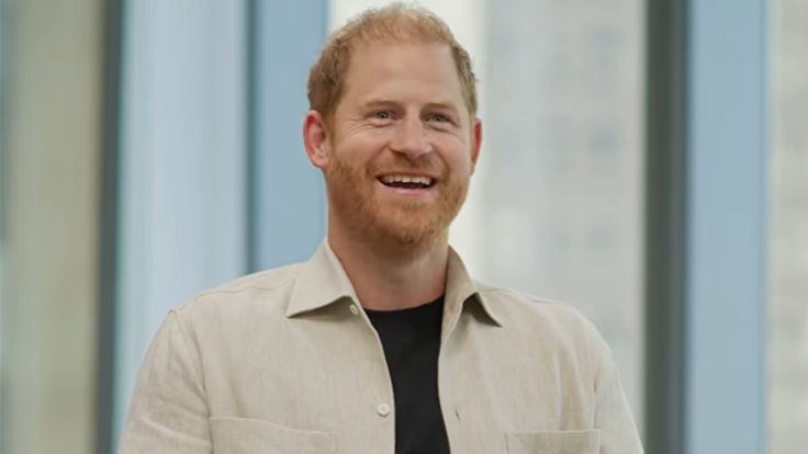 PR expert advises Prince Harry to stay silent for royal