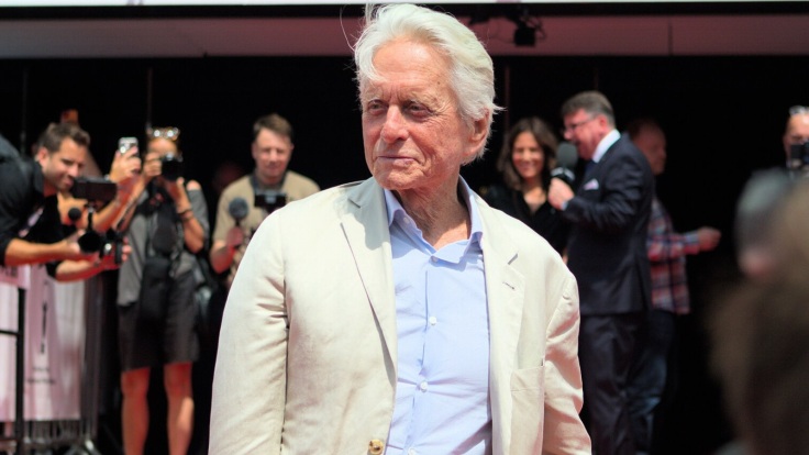 Michael Douglas predicts Democratic landslide