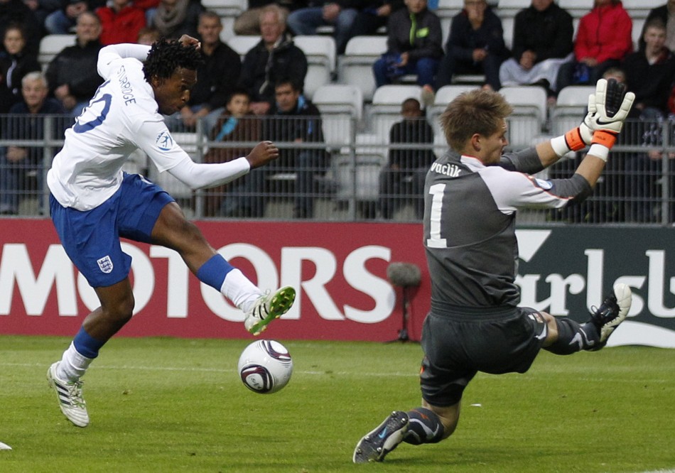 Englands Sturridge shoots at goal blocked by Czech Republics Vaclik during their European Under-21 Championship match in Viborg