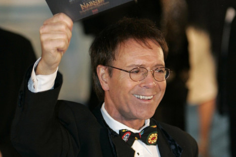 Veteran singer Sir Cliff Richard will sing with the Royal Air Force 'Squadronaires', one of the UK's finest big bands.
