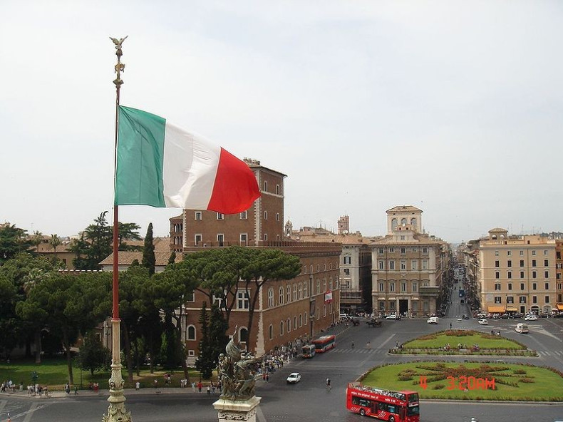 Flag of Italy at Vittoriano at Piazza Venezia, Rome