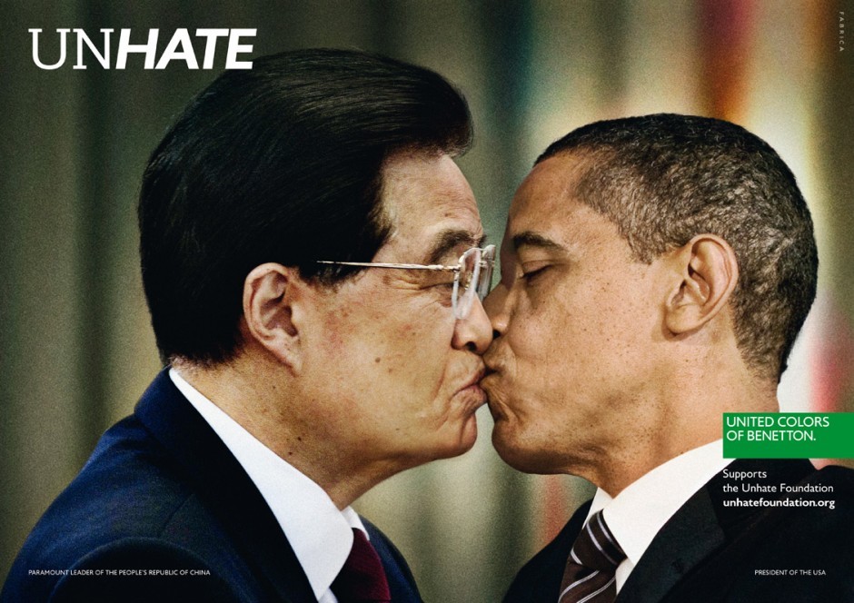 President Barack Obama locks lips with Chinas Hu Jintao