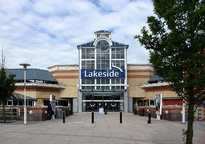 Lakeside shopping centre