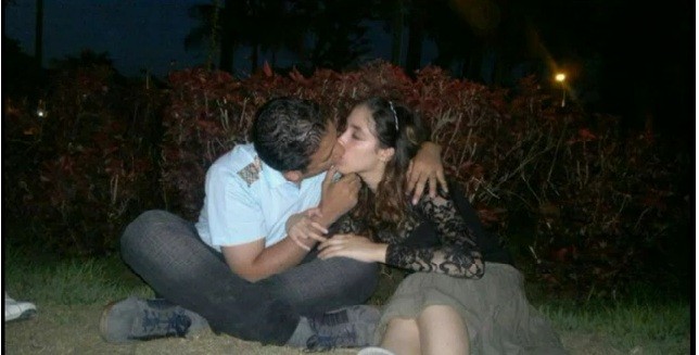 Aliaa Magda Elmahdy kissing her boyfriend Kareem Amer