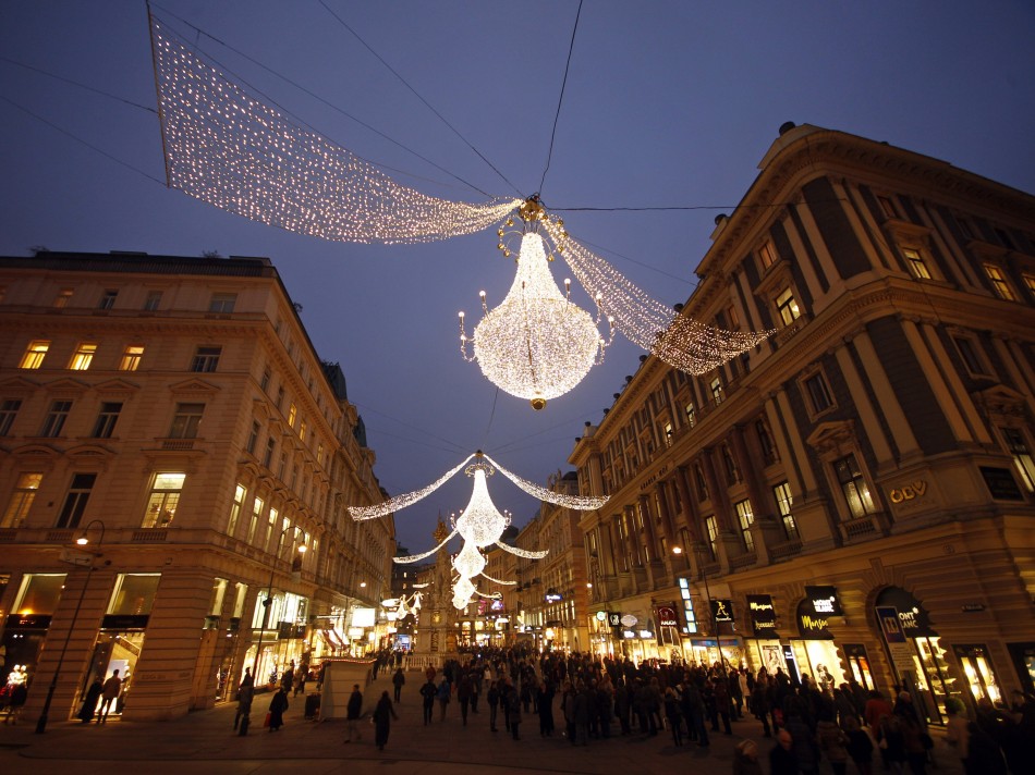 Christmas lights illuminate Viennas city centre Am Graben