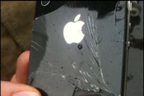 Passenger's iPhone glowed red and emitted smoke during the flight