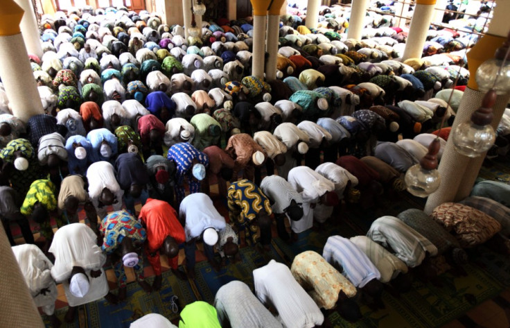 Muslim faithful attend Friday prayers at the Central mosque in Nigeria&#039;s commercial capital Lagos