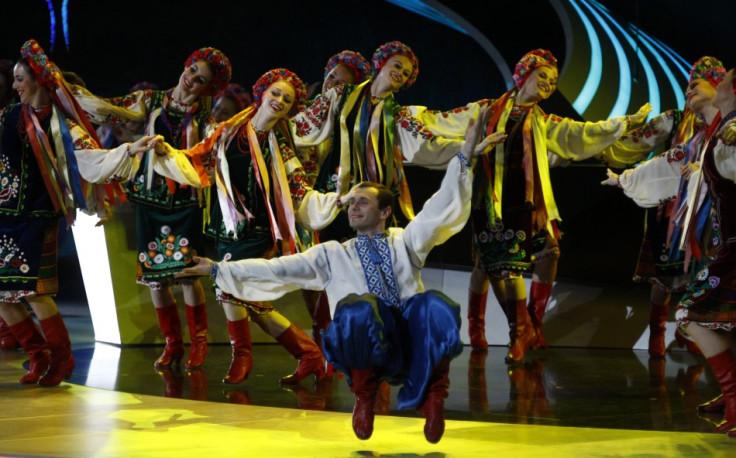 Dancers at EURO 2012 draw