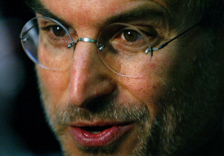 Steve Jobs Resigns