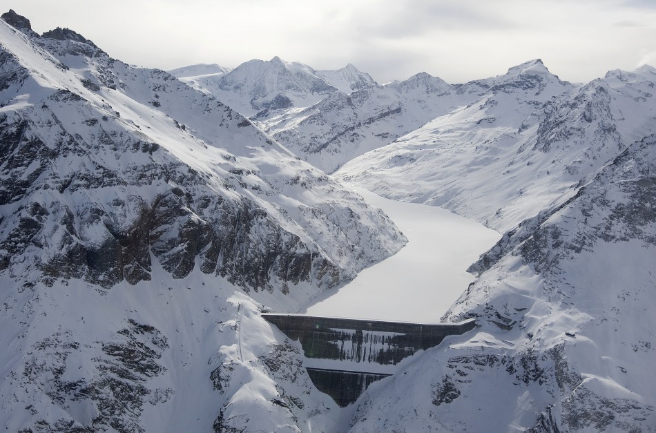 Ancient Carbon Deposits Lead To Destruction Of Glacial Ecosystem 