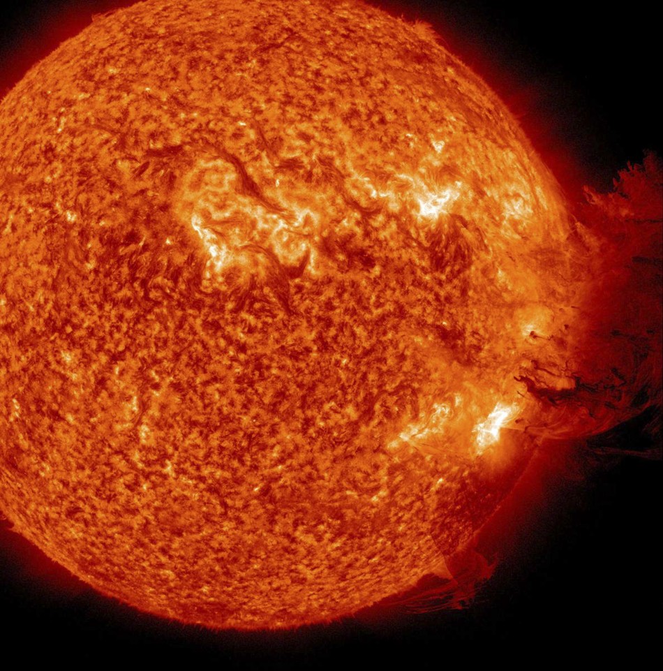 NASA spacecraft will aim straight for sun next year NASA spacecraft will aim straight for sun next year