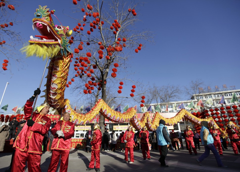 Chinese New Year of the Dragon: Top 10 Superstitions