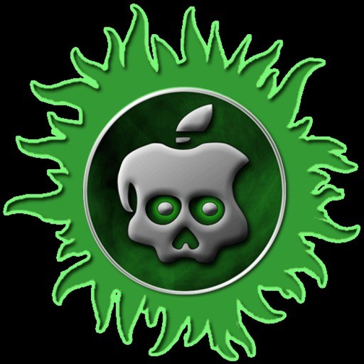 iOS 5.1.1 Untethered Jailbreak: Absinthe 2.0.2, Sn0wbreeze 2.9.5 Released With Support For iPhone 4 GSM On Firmware 9B208