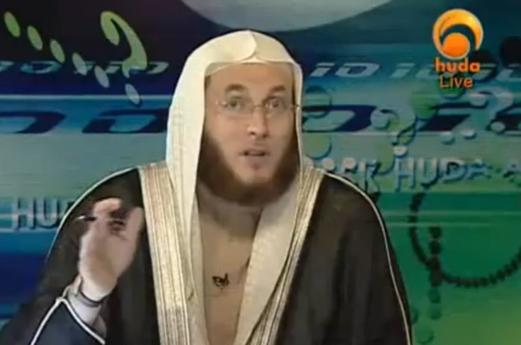 Dr Muhammad Salah gives out strange advice on Huda TV