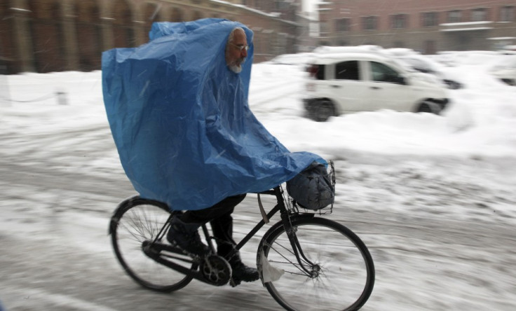 Commuters Bearing the Brunt of Cold Waves