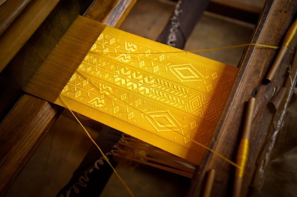 World039s Largest Textile Created from Golden Spider Silk Dazzles On-lookers