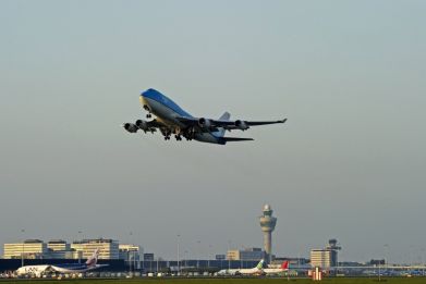 Schiphol Reopens