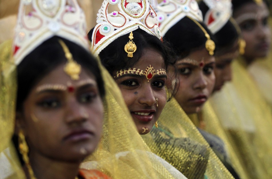 India: Hindu group planning mass marriage of inter-religious couples on