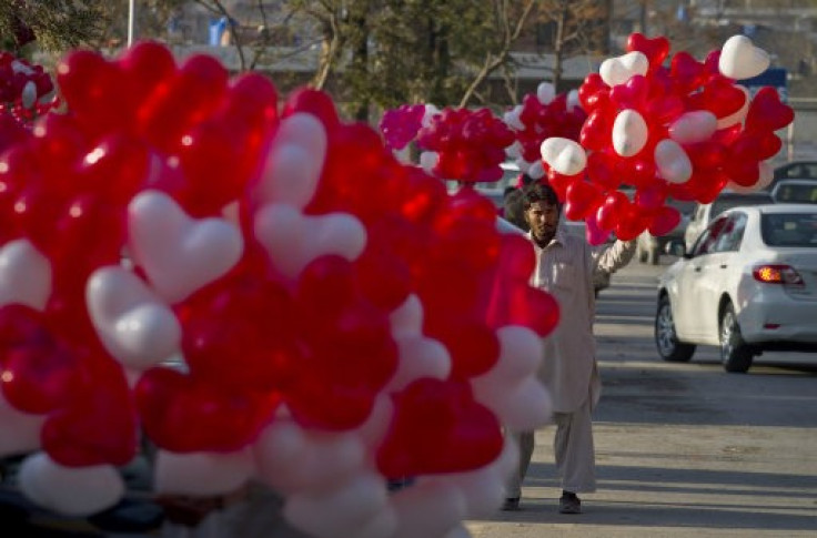 Valentine Day Celebrations in Pictures