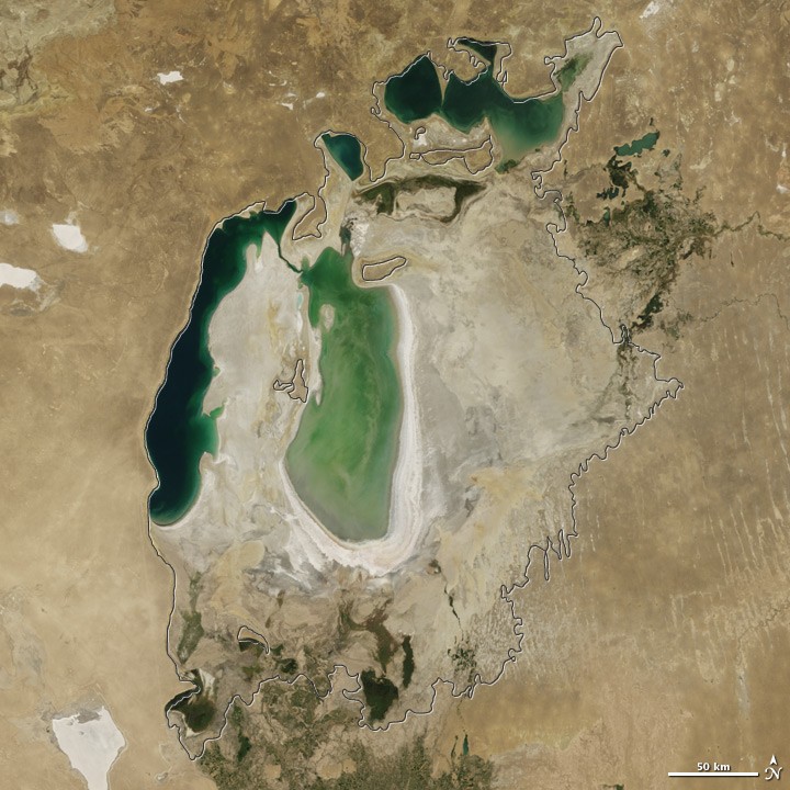 View of Aral Sea in 2006