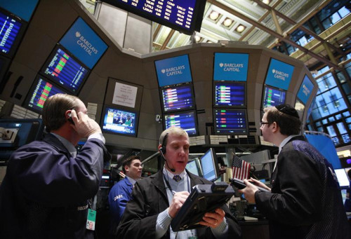 Hedge fund manager Barton Biggs thinks the U.S. stock market is headed for a 5 to 7 percent correction in the near future Hedge fund manager Barton Biggs thinks the U.S. stock market is headed for a 5 to 7 percent correction in the near future