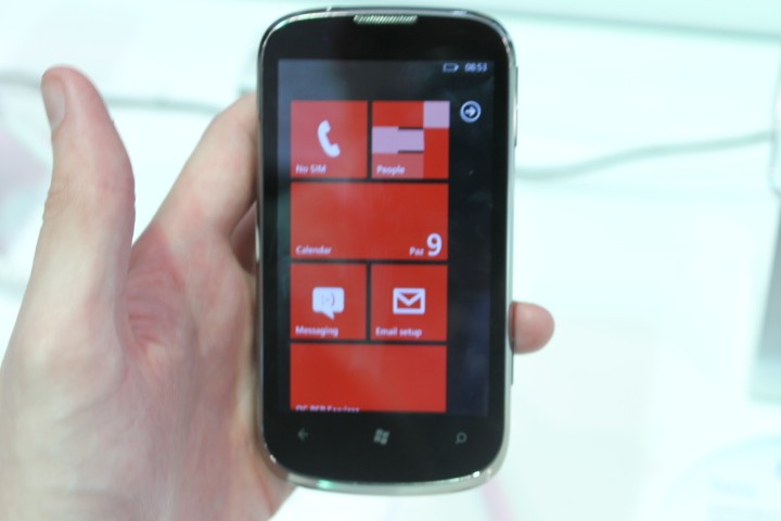 MWC 2012: ZTE Orbit Windows Phone Hands-On Preview
