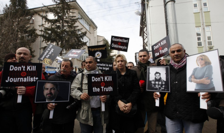 Turkish journalists in Ankara demonstrate against killing of journalists in Syria