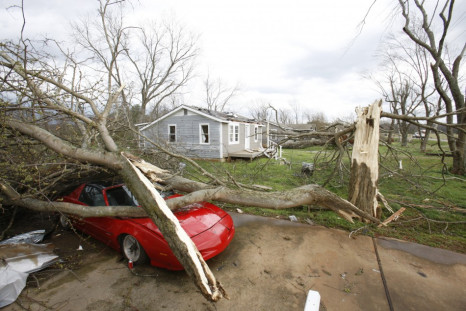 Tornado strikes South and Midwest US states