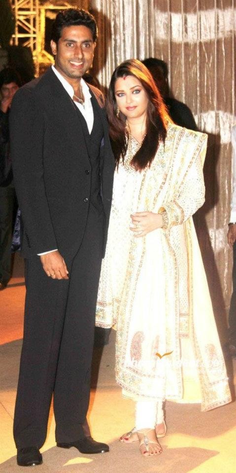 Aishwarya Rai Bachchan With Husband Abhishek Bachchan