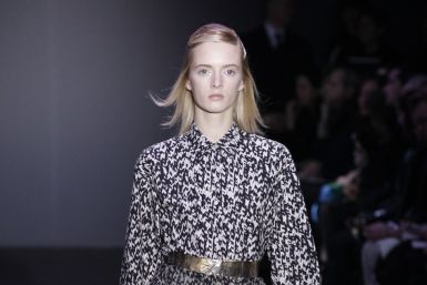 Giambattista Valli&#039;s Sophisticated Daywear Collection for Paris Fashion Week