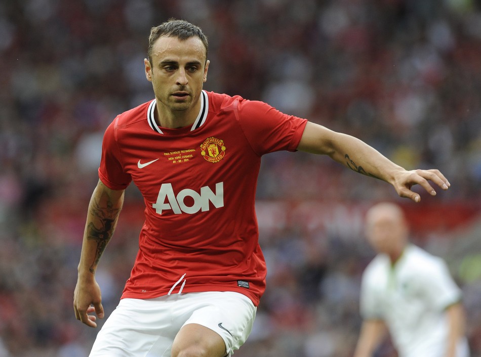 Manchester United’s Berbatov Frustrated At Being Benched