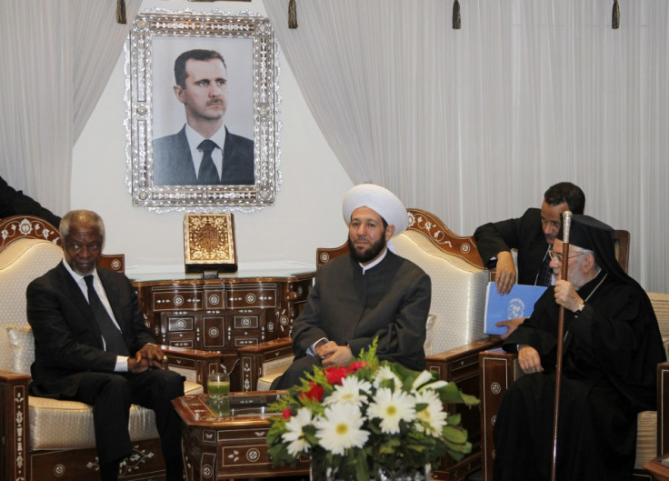 UN-Arab League envoy Kofi Annan with clerics in Damascus