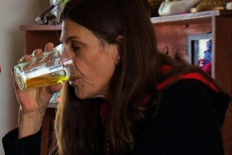 Cancer sufferer Carrie has been drinking own urine for four years
