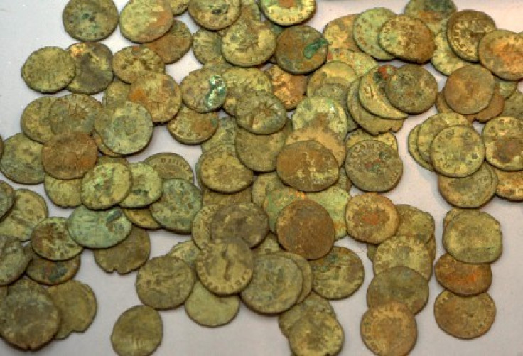 Largest Collection of 30000 Roman Coins Unearthed in Britain