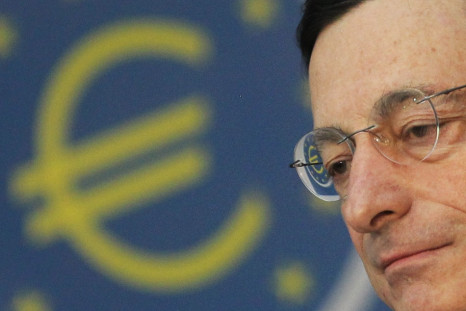 European Central Bank President Mario Draghi called for a euro zone "growth pact" the day before new indicators of poor economic sentiment were released by the European Commission.