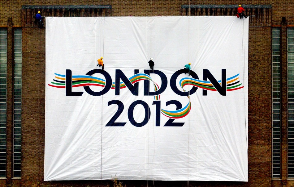 LOGO FOR LONDONS 2012 OLYMPIC GAMES BID IS UNVEILED AT TATE MODERN GALLERY IN LONDON.