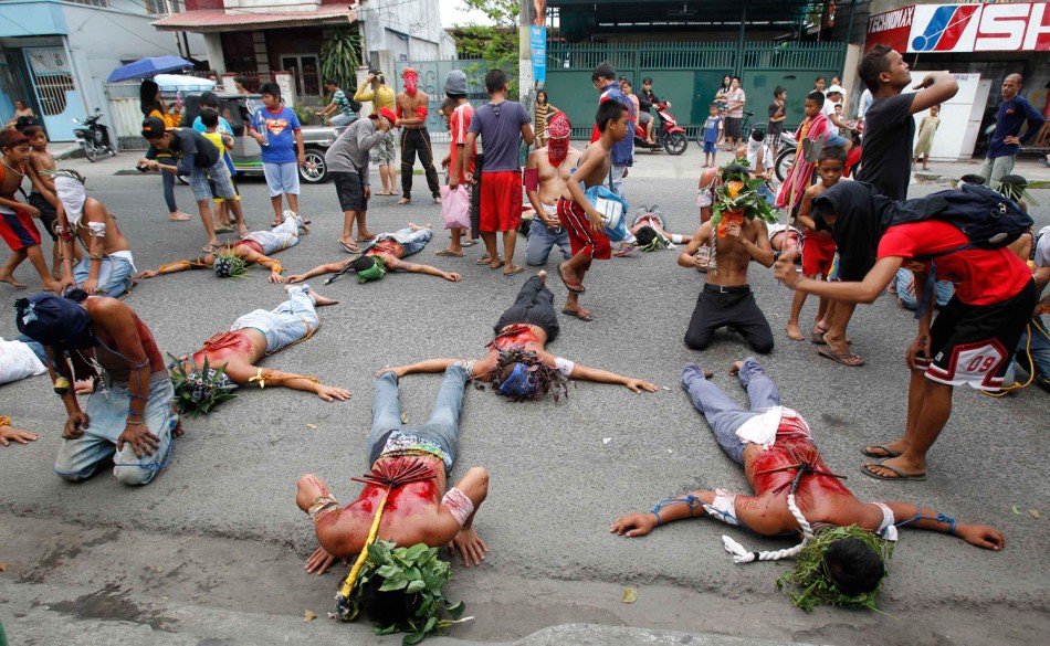 Barefoot Filipinos Perform Extreme Penitence Acts during Holy Week
