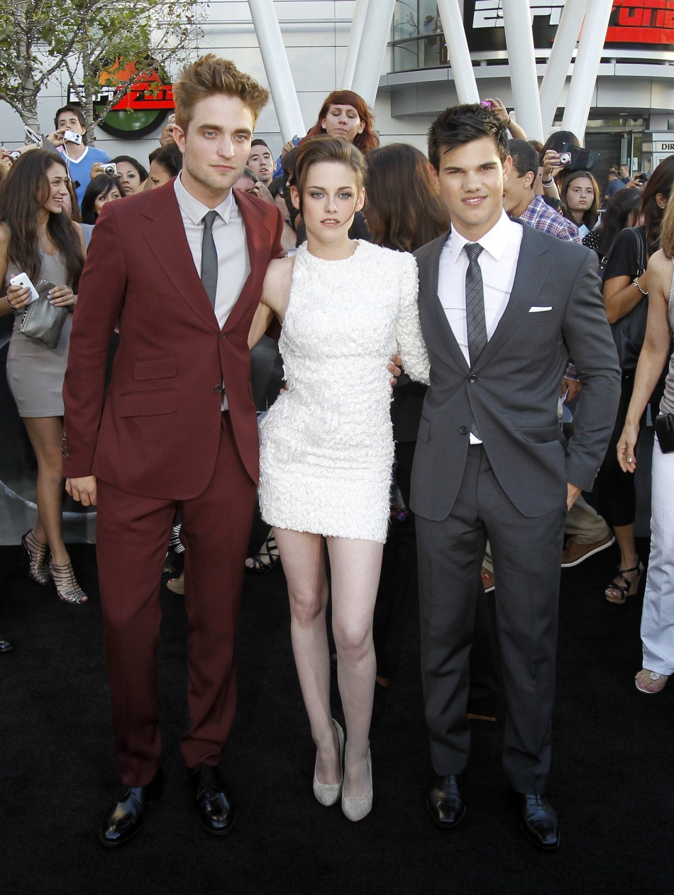 Pattinson, Stewart and Lautner pose at the premiere of quotThe Twilight Saga Eclipsequot during the Los Angeles Film Festival at Nokia theatre at L.A. Live in Los Angeles