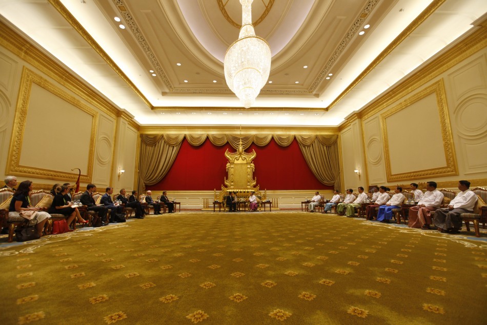 Britain039s Prime Minister David Cameron and Myanmar039s President Thein Sein meet at the President039s Office in Naypyitaw 13042012.