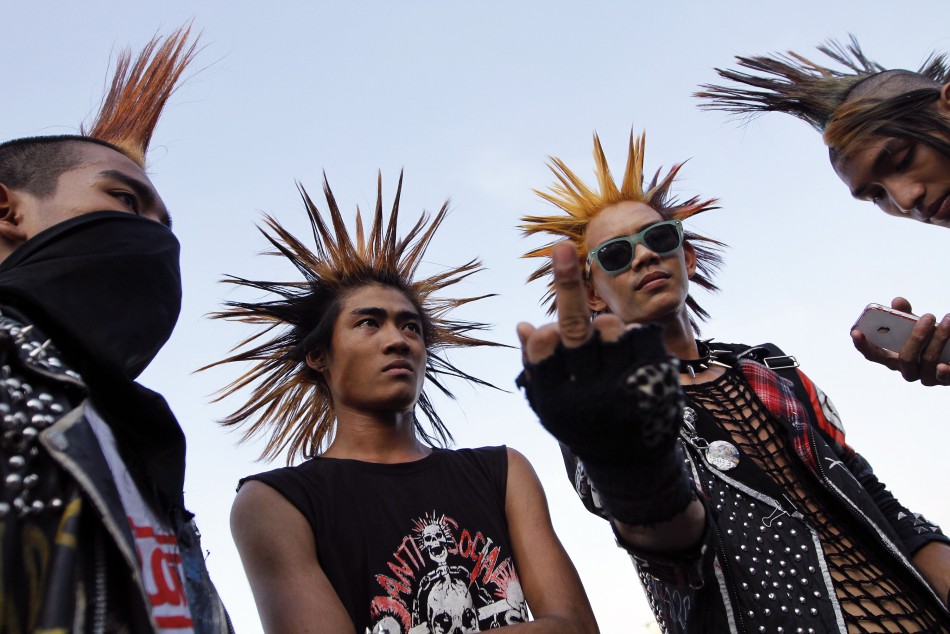 Spiky hair defines the punk image worldwide Dare to be different